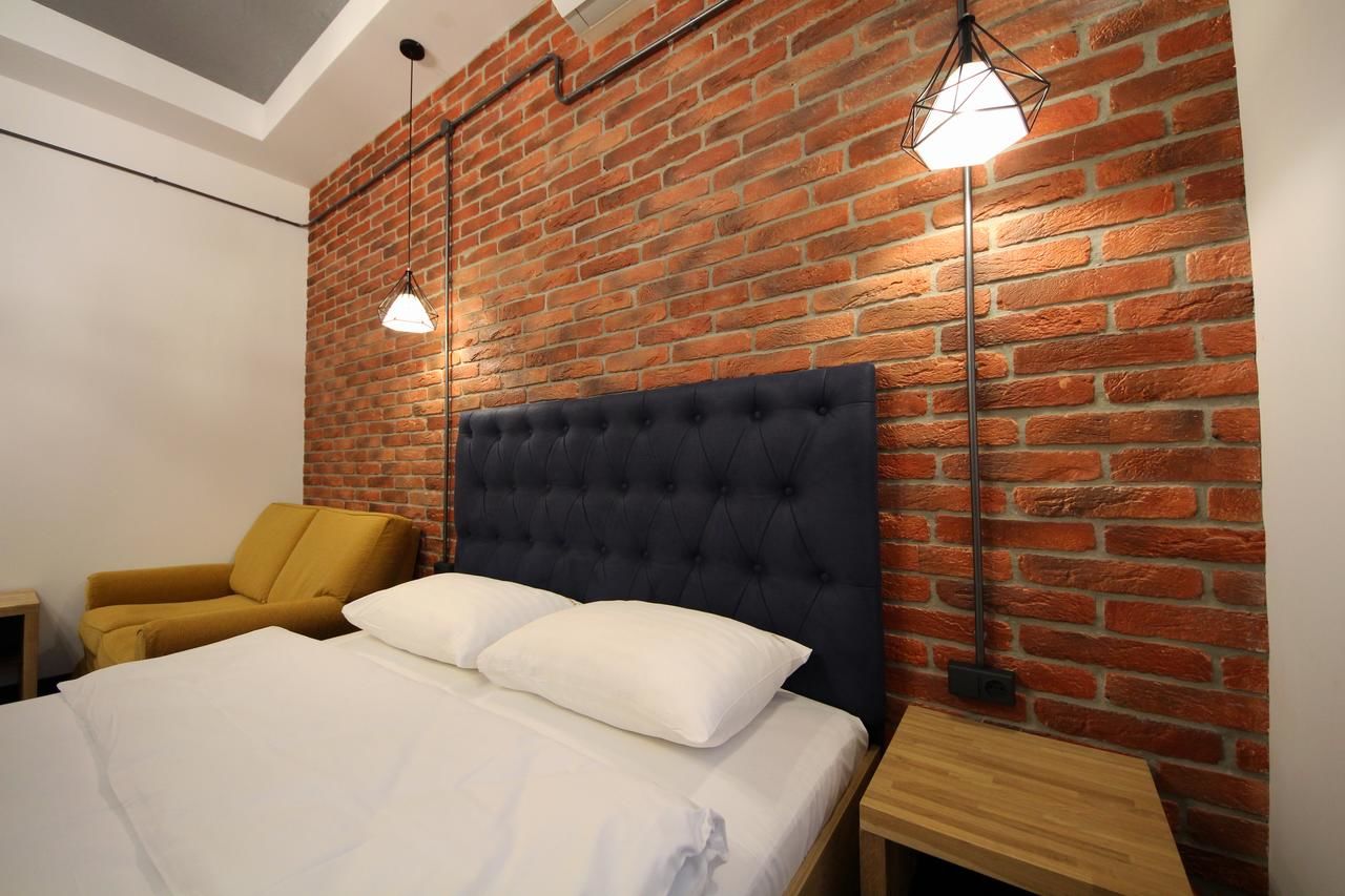 Апартаменты Loft Apartments on Desyatynnyi Ln Киев-17